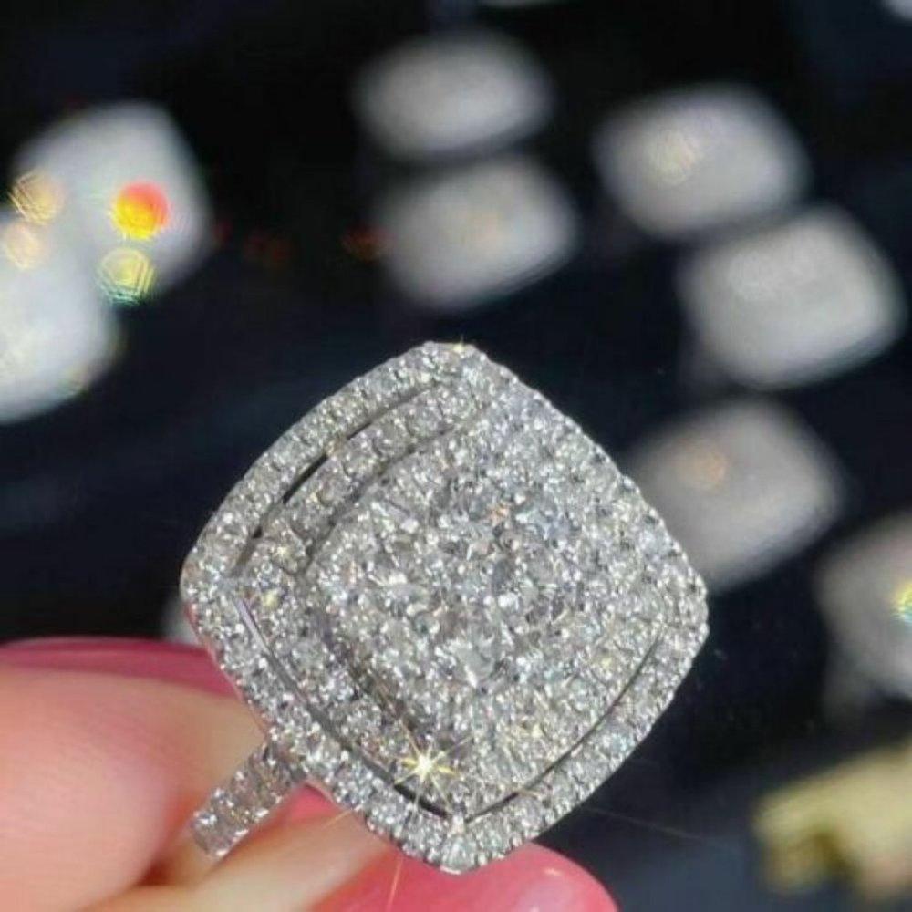 925 Sterling Silver White Sapphire Diamond Ring - Picture 2 of 6